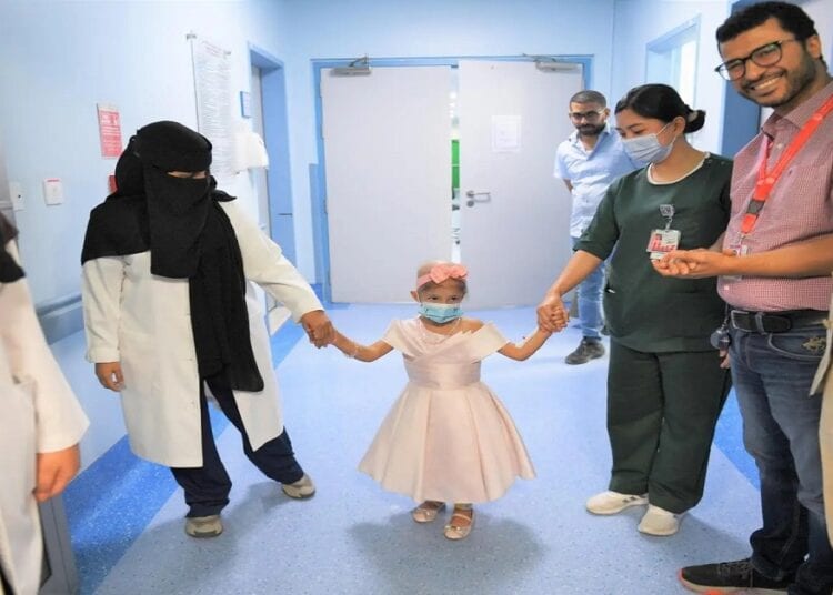مدينة الأمير سلطان الطبية العسكرية تحقق إنجازًا طبيًا جديدًا بإجراء عملية زراعة نخاع عظمي