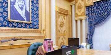 خادم الحرمين الشريفين يفتتح مشروع ‎ قطار الرياض