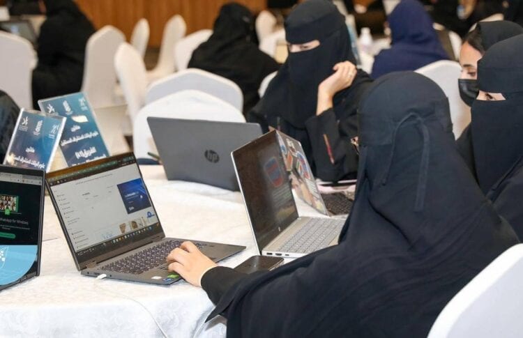 جامعة جدة تطلق هاكثون “علوم البيانات” بمشاركة 200 طالب وطالبة من جامعات المحافظة