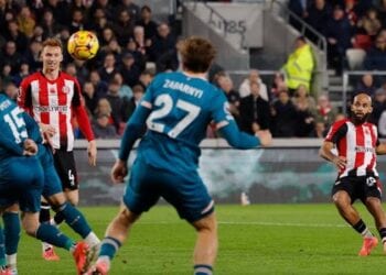 الدوري الإنجليزي.. فولهام يهزم كريستال بالاس وبورنموث يتلقى 3 أهداف من برينتفورد