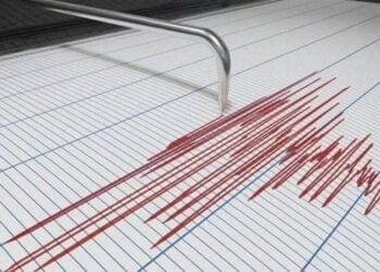 زلزال بقوة 4.2 درجات يضرب عنبر آباد جنوبي إيران