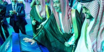 نائب وزير البلديات والإسكان يفتتح أعمال النسخة الـ 34 من معرض البناء السعودي