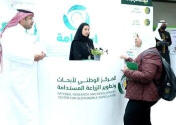 استدامة يستعرض البرامج والتقنيات الداعمة للممارسات الزراعية المستدامة