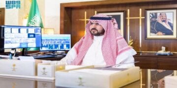 نائب أمير الشرقية يرأس اجتماع مجلس إدارة هيئة تطوير الأحساء
