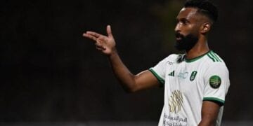 الأهلي يُجهز البريكان لمواجهة الشباب