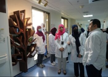 صفحة أمل”.. مكتبة لتعزيز الصحة النفسية للمرضى في مستشفى القطيف