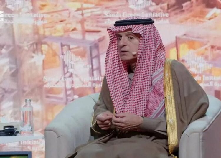 الجبير: استثمار السعودية في الطاقة الشمسية لتمكين اقتصاد مستدام