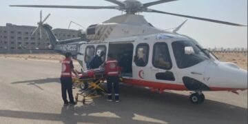 الإسعاف الجوي” ينقل مصابًا من “نفود محيوة” بمحافظة أبانات إلى مستشفى بريدة المركزي