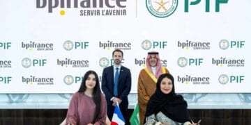 بقيمة 10 مليارات دولار.. صندوق الاستثمارات والبنك الاستثماري الفرنسي يوقعان مذكرة تفاهم