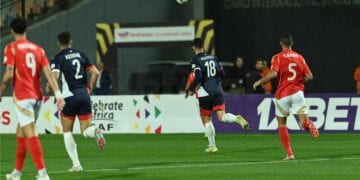 الأهلي المصري يفوز على شباب بلوزداد الجزائري في دوري أبطال أفريقيا لكرة القدم