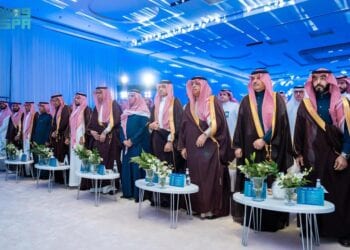 “الطيران المدني” و”مطارات القابضة” يكرّمان المشاركين في خدمة “مسافر بلا حقيبة”