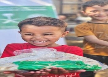 مركز الملك سلمان للإغاثة يوزع 175 ألف ربطة خبز للأسر اللاجئة في شمال لبنان