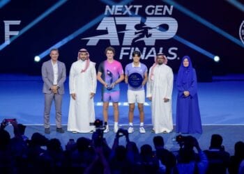 نائب وزير الرياضة يتوّج البرازيلي “فونسيكا” بلقب بطولة الجيل القادم للتنس 2024