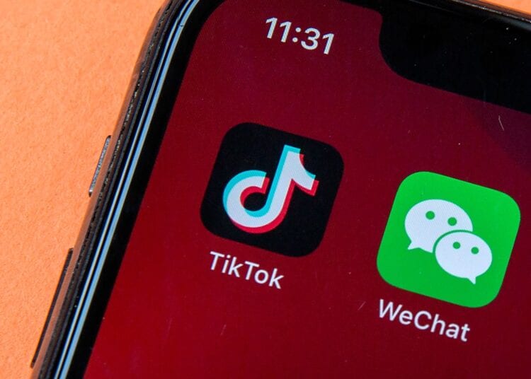 تطبيق “RedNote” الصيني يتصدر “App Store” وسط تهديدات بحظر “تيك توك” في الولايات المتحدة