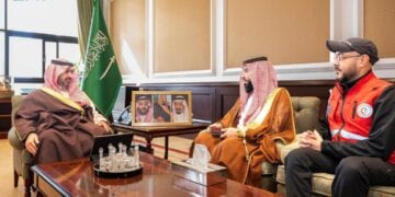 نائب أمير تبوك يثمِّن حصول فرع هيئة الهلال الأحمر السعودي بالمنطقة على عددٍ من الاعتمادات الدولية