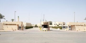 مجمع إرادة بالرياض يعزز حماية مرضى الصحة النفسية من العنف