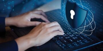 المنتدى الاقتصادي العالمي يدعو لمعالجة نقص مهارات الأمن السيبراني