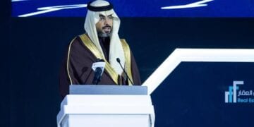 رئيس هيئة العقار: القطاع العقاري السعودي أرض خصبة للاستثمارات الجريئة