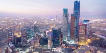 سوق العمل السعودي: وجهة جاذبة للمواهب والاستثمارات