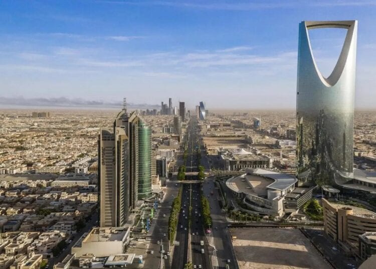 “ستاندرد آند بورز” تتوقع استمرار الإصدارات السعودية محليًا ودوليًا بدعم من رؤية 2030