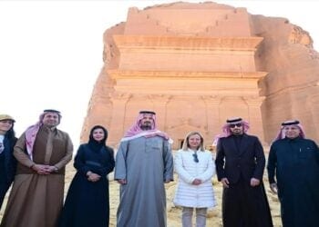 “رئيسة وزراء إيطاليا تزور العُلا والمعالم التاريخية”