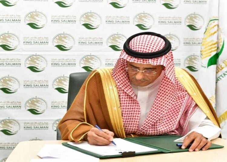 مركز الملك سلمان للإغاثة يوقع اتفاقية لتوسيع نطاق العيادات المتنقلة في صعدة وحجة