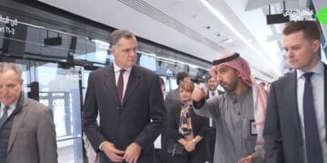 سفير الاتحاد الأوروبي عن قطار الرياض: إنجاز استثنائي.. وما شاهدته تجاوز توقعاتي بكثير