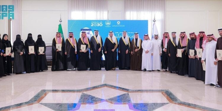 محافظ الأحساء يرعى توقيع مذكرات تفاهم لتوفير 1045 فرصة وظيفية