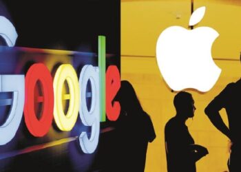 أبل وغوغل تحذفان تطبيقات خبيثة لحماية المستخدمين.. انفوجراف