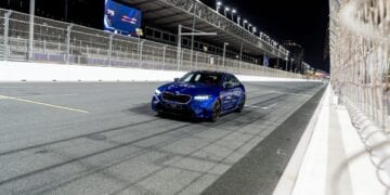 شركة محمد يوسف ناغي للسيارات تستضيف تجربة قيادة BMW M في حلبة كورنيش جدة