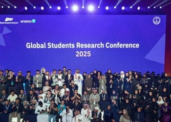 جسر.. منصة سعودية رائدة لتمكين العقول الشابة عالميًا (إنفوجراف)