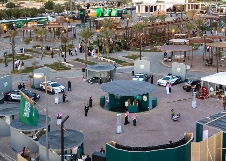 وزارة الداخلية تشارك بمعرض تعريفي في فعاليات كأس السعودية 2025