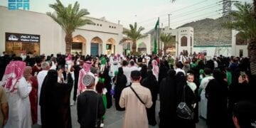 فعالية “صُناع المجد” تجذب الزوار في ليالي التأسيس بحي حراء الثقافي (إنفو جراف)