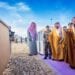 أمير القصيم يدشّن “مجسم يوم التأسيس” على طريق الملك عبدالله ببريدة