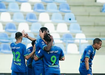 “الفتح” يعمّق جراح “الأخدود” بفوز مثير في دوري روشن