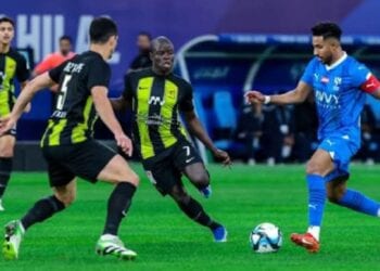 جماهير الهلال تستعد لتيفو مميز في كلاسيكو الاتحاد
