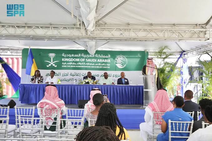 السعودية تسلّم 105 أطنان مساعدات لمتضرري إعصار بيريل في سانت فنسنت وجزر غرينادين