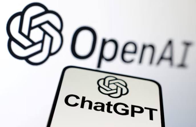 “OpenAI” تتحدى جوجل.. إتاحة “ChatGPT Search” للجميع