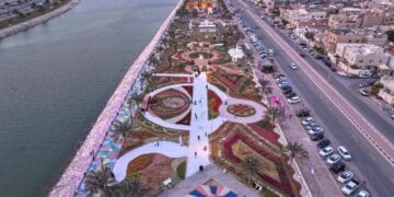 أكثر من 80 ألف زائرٍ في مهرجان الزهور الرابع بالواجهة البحرية بالقطيف