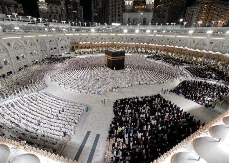 ضوابط ومحظورات لضمان أمن وسلامة المعتمرين في رمضان 2025 “إنفوجراف”