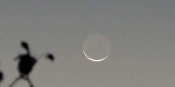 الجمعية الفلكية بجدة ترصد هلال العيد بسماء المملكة