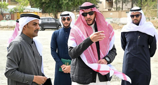 محافظ الطائف يتفقد المنطقة التاريخية ويطلع على مشاريع التطوير