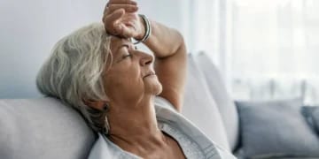 باحثون يطورون تطبيقًا ذكيًا لتخفيف الإرهاق المزمن لدى مرضى السرطان