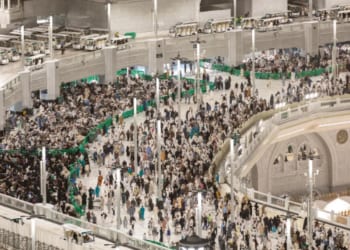 3 ملايين و400 ألف قاصد للمسجد الحرام ليلة 27 رمضان