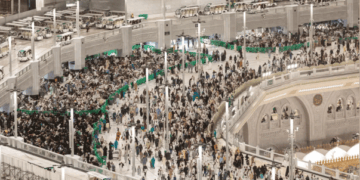 3 ملايين و400 ألف قاصد للمسجد الحرام ليلة 27 رمضان