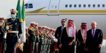 السعودية تؤكد موقفها الثابت تجاه القضية الفلسطينية في القمة العربية الطارئة