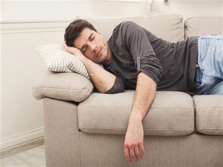 احترس لصحتك.. النوم بعد الفطار أو السحور يعرضك للإصابة بالسكتة الدماغية