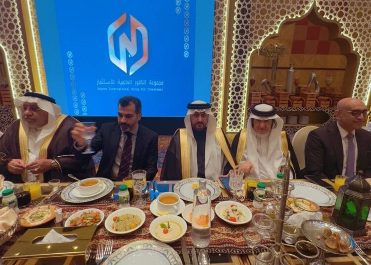 الدكتور علي الناقور يحتفي بمسؤولين ودبلوماسيين ورجال أعمال في حفل إفطاره السنوي بجدة