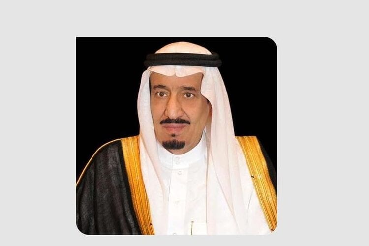 خادم الحرمين الشريفين يهنئ رئيس إيرلندا بذكرى اليوم الوطني لبلاده