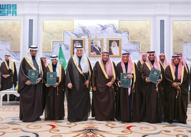 توقيع عقد مشروع نقل المياه (الجبيل – بريدة) بقيمة 8.5 مليار ريال لتعزيز الأمن المائي في السعودية (إنفو جراف)